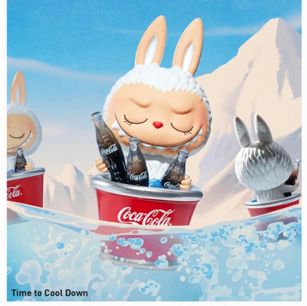 THE MONSTERS COCA-COLA Series Figures NIB - Time To Cool Down‎